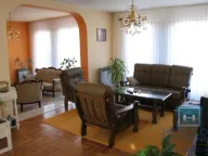 Izdavanje, kuća, 492m², Paraćin, Srbija - image 8