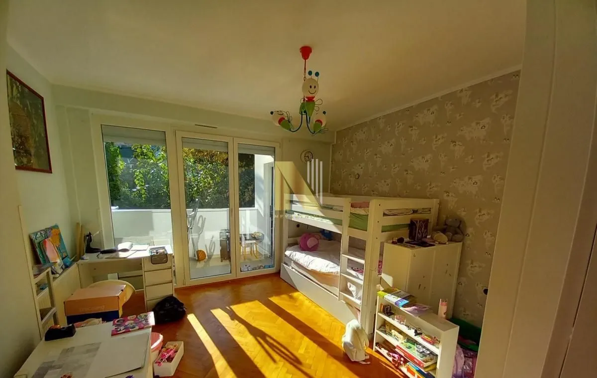 Izdavanje, trosoban stan, 85m², Kej, Novi Sad Sve Podlokacije