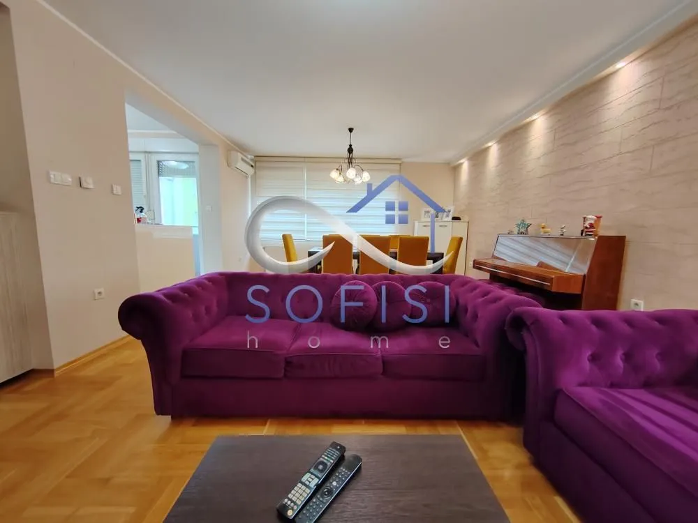 Prodaja, četvorosoban stan, 95m², Grbavica, Novi Sad Sve Podlokacije