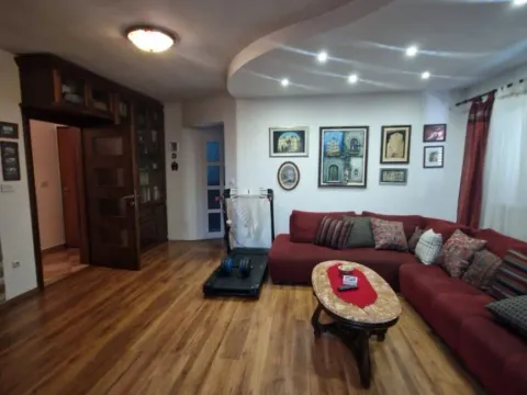 Izdavanje, kuća, 94m², Murtovina, Podgorica - image 7