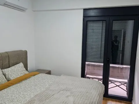 Izdavanje, dvosoban stan, 65m², Stari Aerodrom, Podgorica - image 7