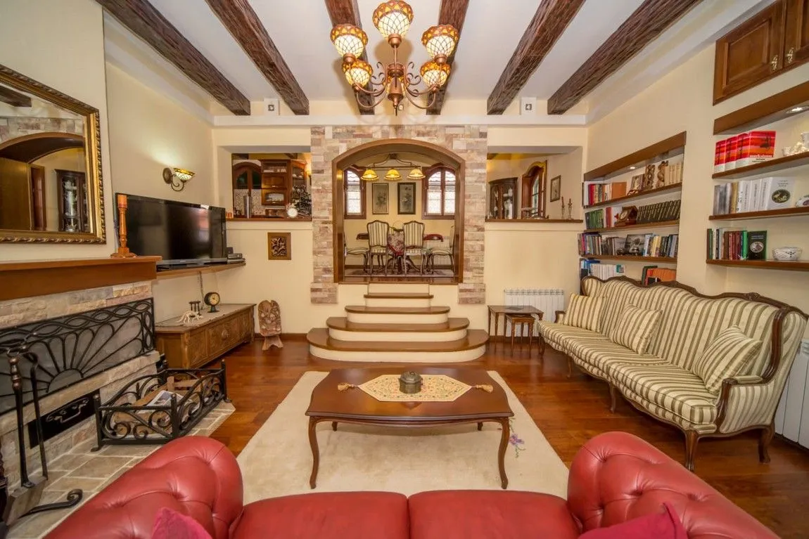 Prodaja, kuća, 169m², Cetinje, Crna Gora