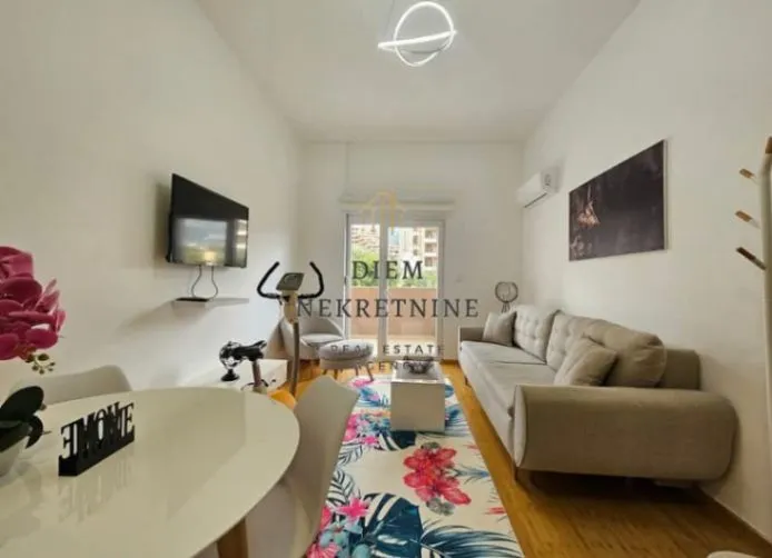 Sale, one bedroom apartment, 40m², Ilino, Bar