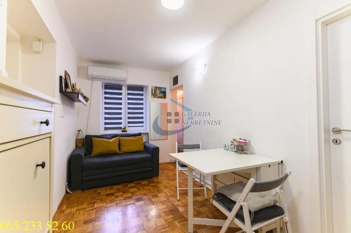 Sale, two bedroom apartment, 44m², Stari Grad, Beograd