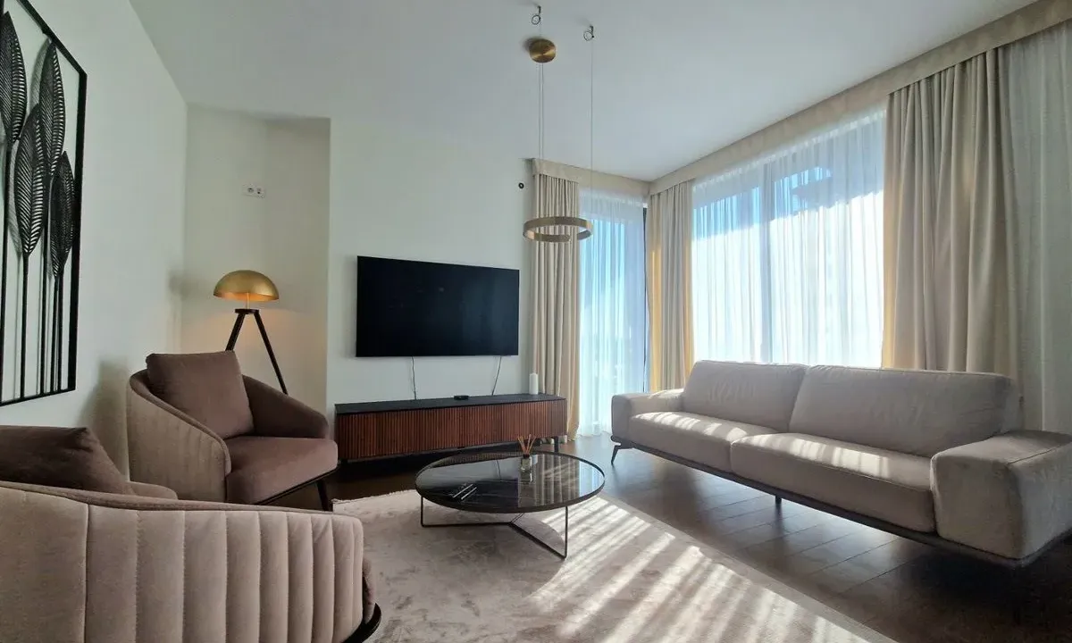 Prodaja, četvorosoban stan, 139m², Beograd Na Vodi, Beograd