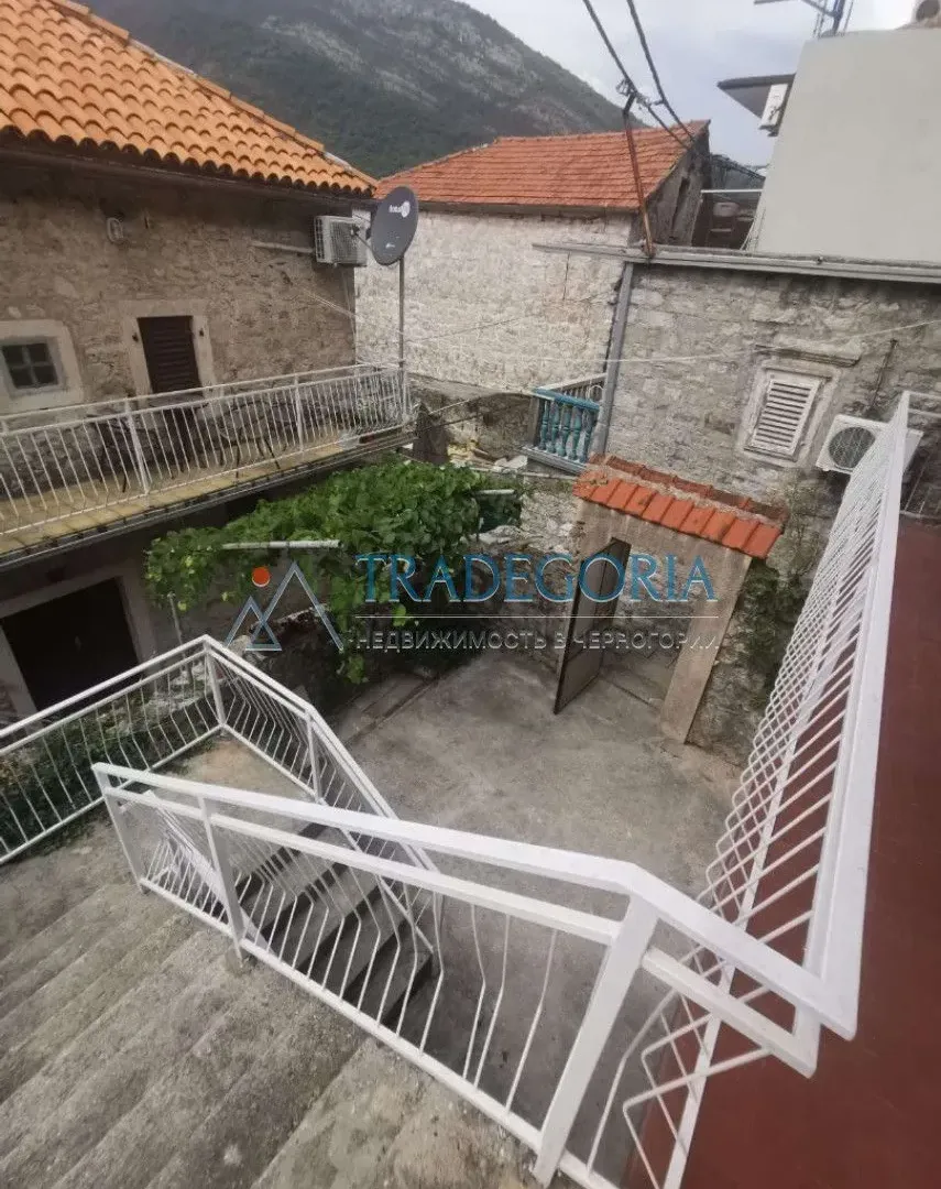 Prodaja, kuća, 146m², Lepetani, Tivat