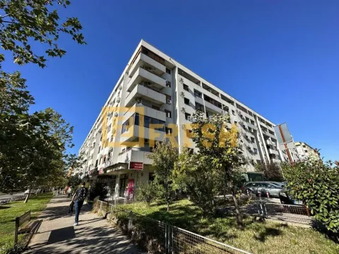 Izdavanje, poslovni prostor, 75m², Stari Aerodrom, Podgorica