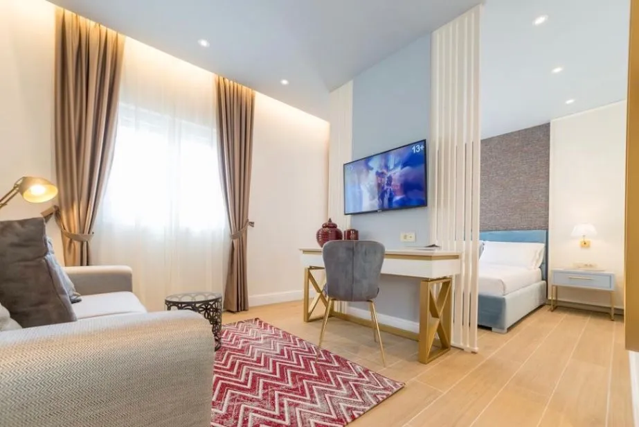 Prodaja, ugostiteljski objekat, 317m², Velji Vinogradi, Budva