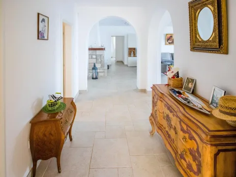 Prodaja, kuća, 524m², Utjeha, Bar - image 12