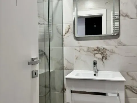 Izdavanje, jednosoban stan, 42m², Sajmište, Novi Sad - image 11