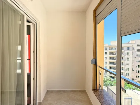 Sale, one bedroom apartment, 43m², Bečići, Budva - image 21