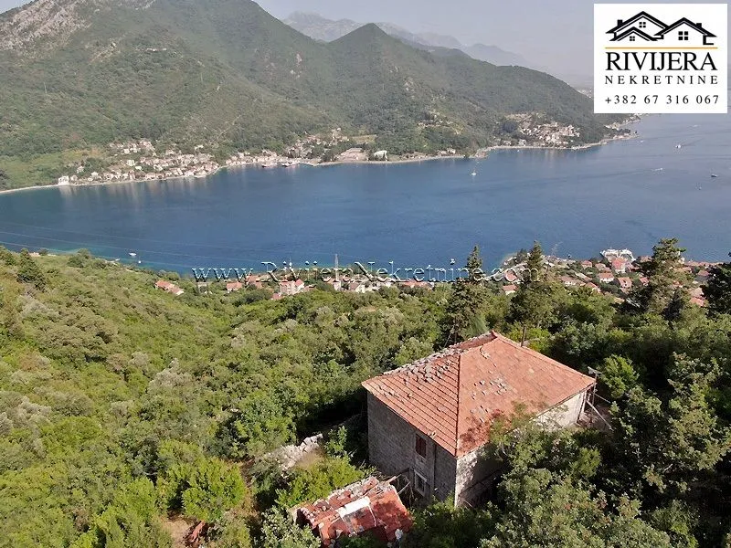 Prodaja, kuća, 140m², Kamenari, Herceg Novi