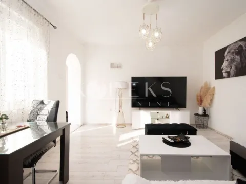 Izdavanje, kuća, 85m², Zagorič, Podgorica - image 1