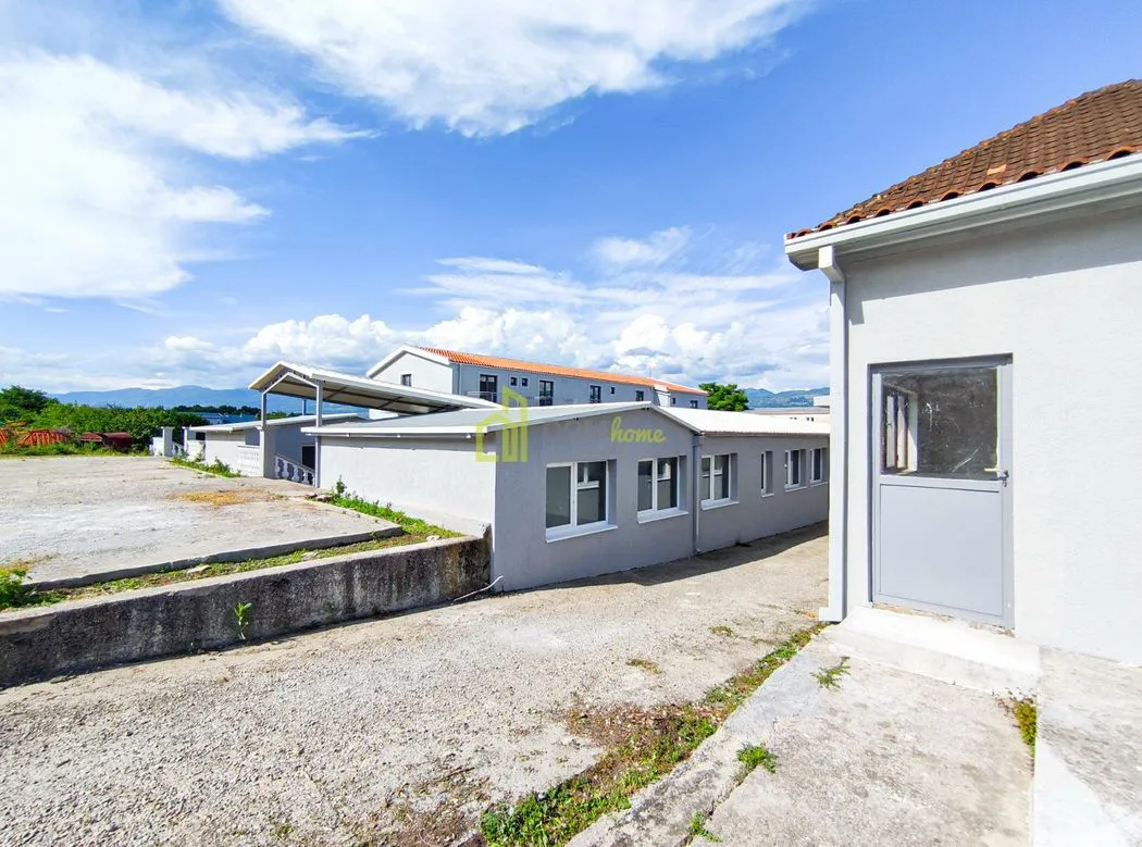 Sale, office space, 1500m², Mareza, Podgorica