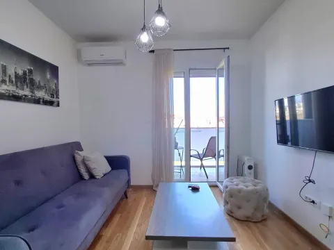 Izdavanje, jednosoban stan, 37m², Zabjelo, Podgorica - image 2