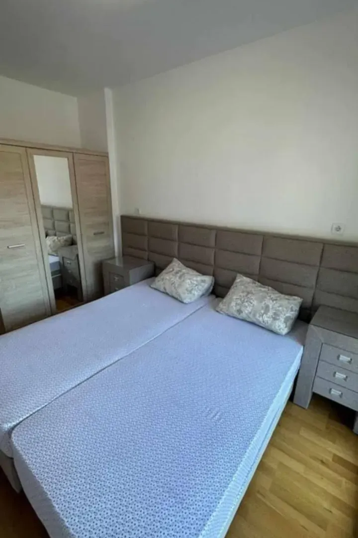 Rent, one bedroom apartment, 53m², Budva, Crna Gora