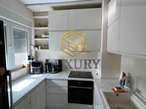 Sale, one bedroom apartment, 53m², City Kvart, Podgorica - image 2