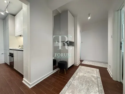 Izdavanje, trosoban stan, 85m², Krivi Most, Podgorica - image 6