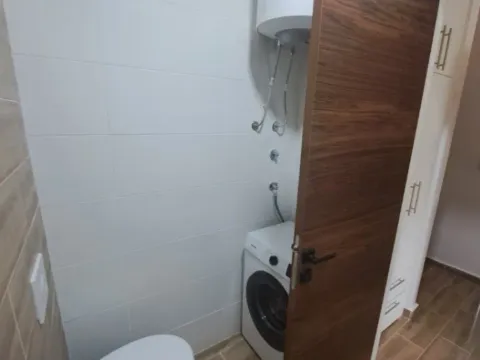 Izdavanje, jednosoban stan, 40m², Bijela, Herceg Novi - image 6