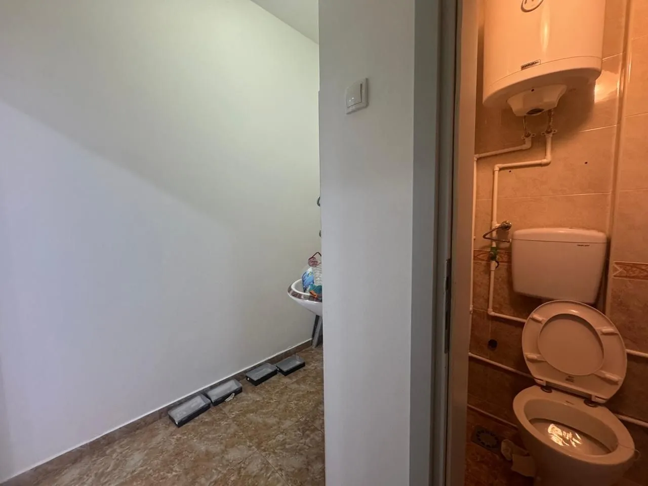 Sale, office space, 52m², Seljanovo, Tivat