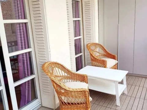 Rent, three bedroom apartment, 81m², Vračar Hram, Vračar Sve Podlokacije - image 16