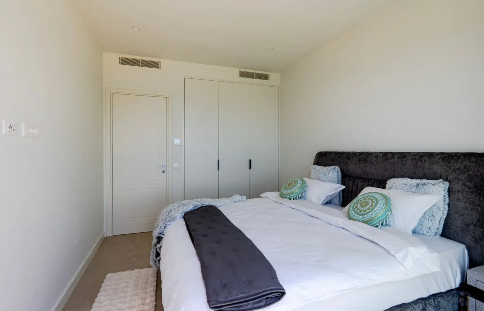 Rent, three bedroom apartment, 155m², Luštica Bay, Tivat