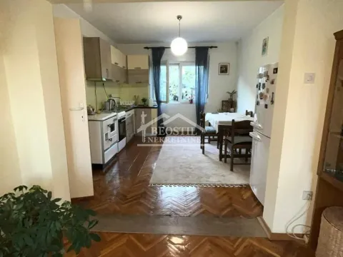 Prodaja, kuća, 173m², Leštane, Grocka - image 2