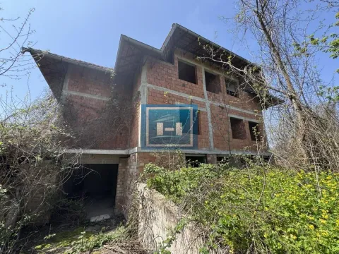 Prodaja, kuća, 685m², Moravski park, Ćuprija - image 3