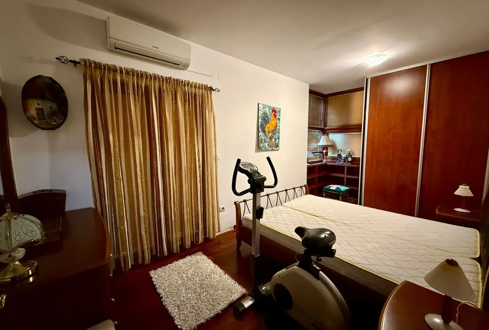 Izdavanje, trosoban stan, 100m², Tuški Put, Podgorica