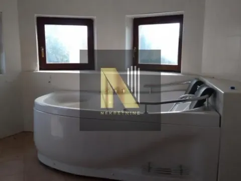 Rent, office space, 420m², Telep, Novi Sad Sve Podlokacije - image 9