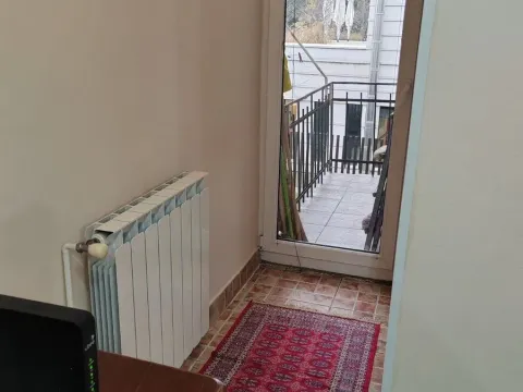 Rent, three bedroom apartment, 72m², Savski Venac, Beograd - image 7