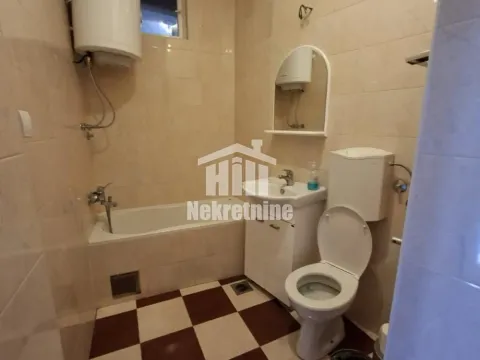 Izdavanje, poslovni prostor, 86m², Stari Grad, Beograd - image 18