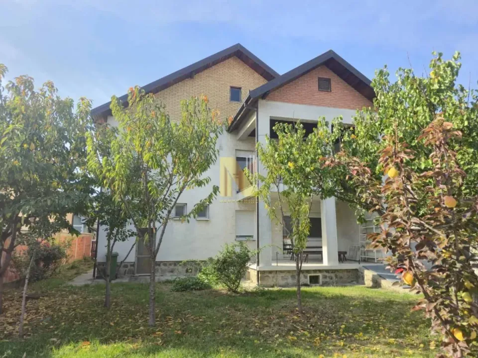 Prodaja, kuća, 278m², Veternik, Novi Sad Sve Podlokacije
