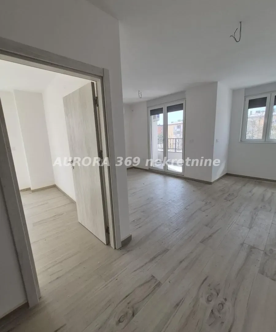 Sale, two bedroom apartment, 52m², Ruma, Srbija