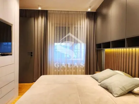 Rent, apartment, 78m², Južni Bulevar, Vračar Sve Podlokacije - image 11