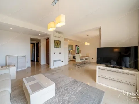 Prodaja, dvosoban stan, 88m², Petrovac, Budva - image 7