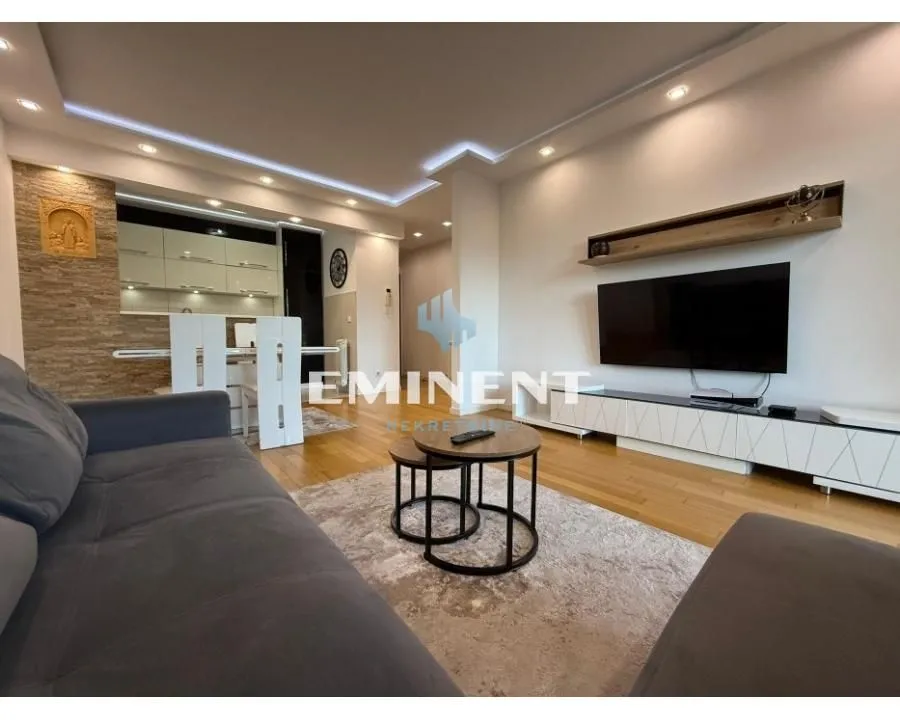 Rent, two bedroom apartment, 55m², Novi Beograd Blok 67, Novi Beograd Sve Podlokacije
