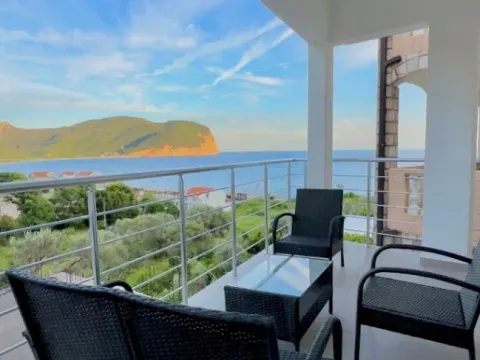Rent, one bedroom apartment, 63m², Buljarica, Budva - image 6