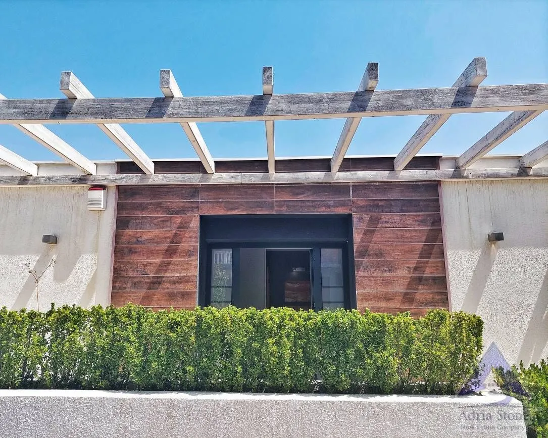 Prodaja, kuća, 300m², Krašići, Tivat