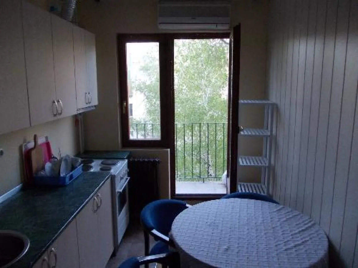 Prodaja, trosoban stan, 67m², Centar, Novi Sad