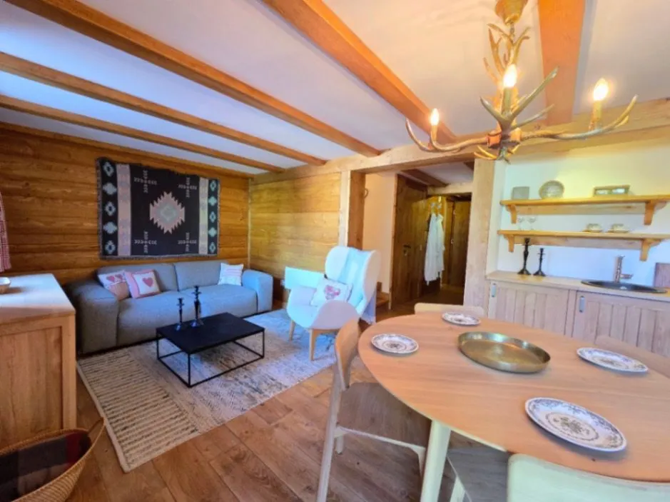 Sale, house, 160m², Centar, Žabljak