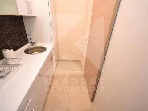 Izdavanje, dvosoban stan, 65m², Malo Brdo, Podgorica - image 3