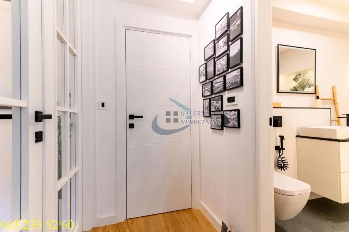 Sale, three bedroom apartment, 74m², Višnjička Banja, Palilula Sve Podlokacije