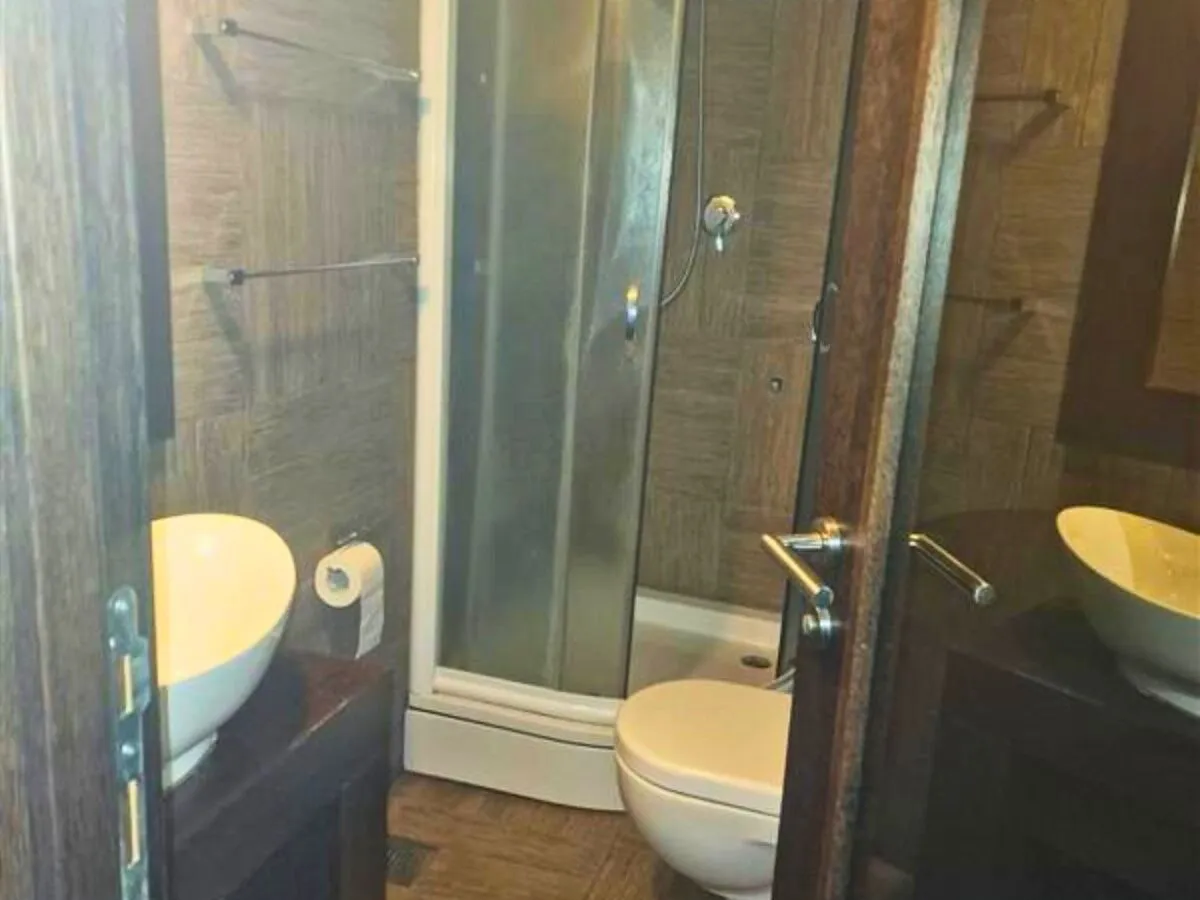 Prodaja, trosoban stan, 123m², Vračar Sve Podlokacije, Beograd