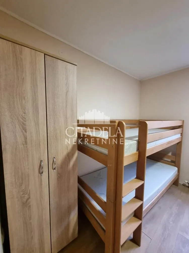 Prodaja, trosoban stan, 73m², Čukarica, Beograd