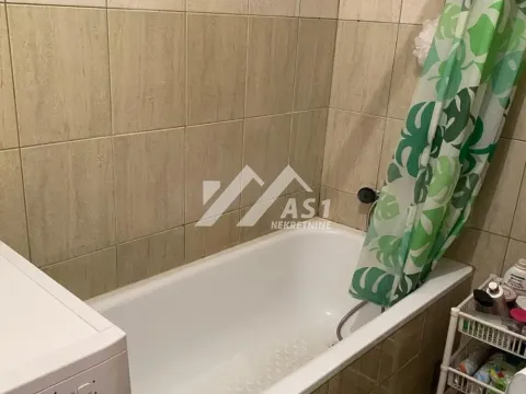 Izdavanje, dvosoban stan, 52m², Bulevar Oslobodjenja, Novi Sad Sve Podlokacije - image 7