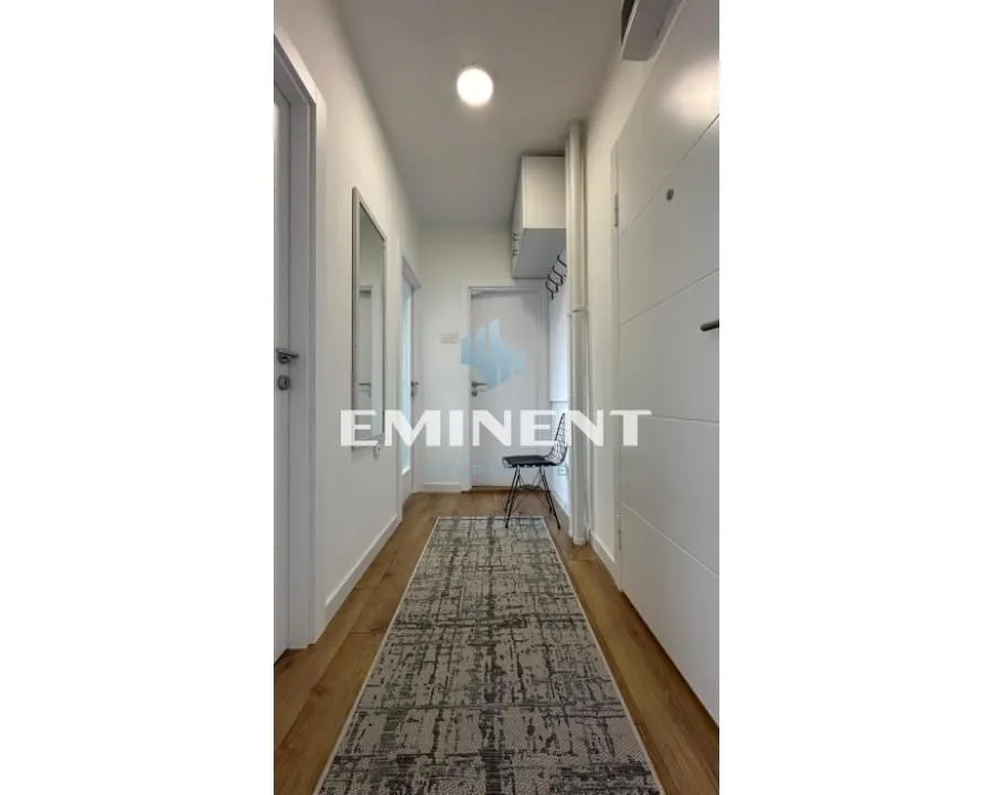 Izdavanje, stan, 37m², Novi Beograd Sve Podlokacije, Beograd