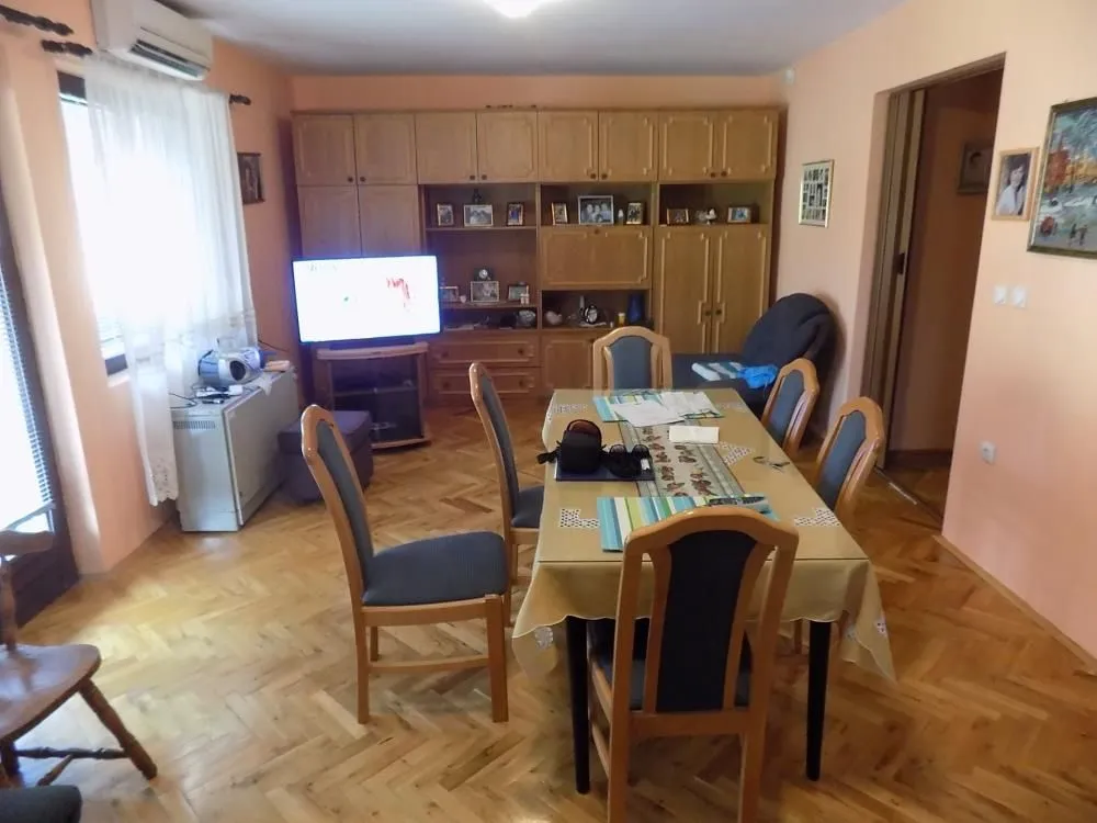 Prodaja, kuća, 180m², Tabane, Jagodina