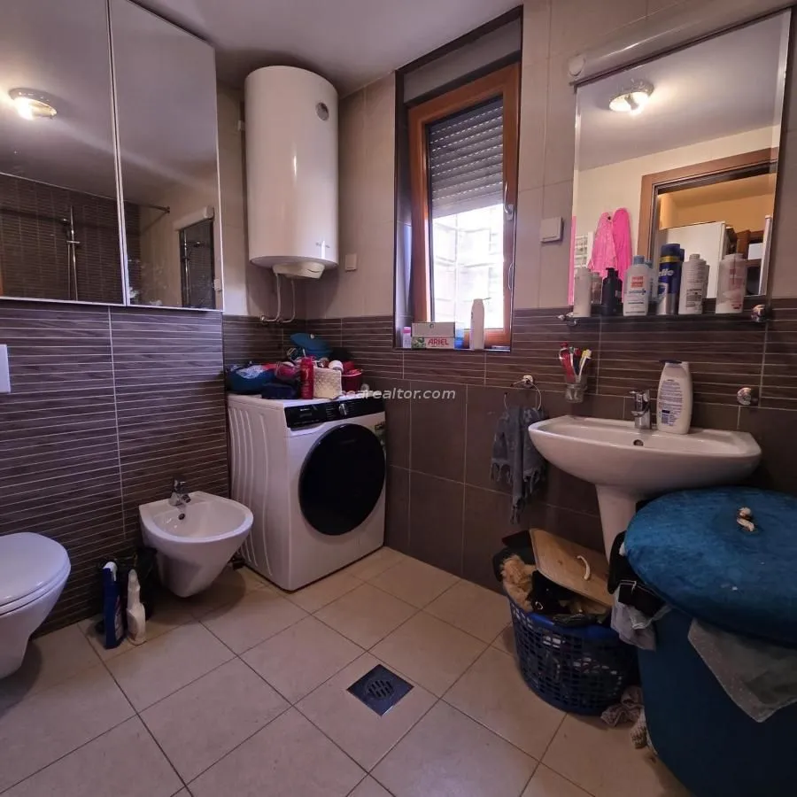 Prodaja, trosoban stan, 120m², Podgorica, Crna Gora