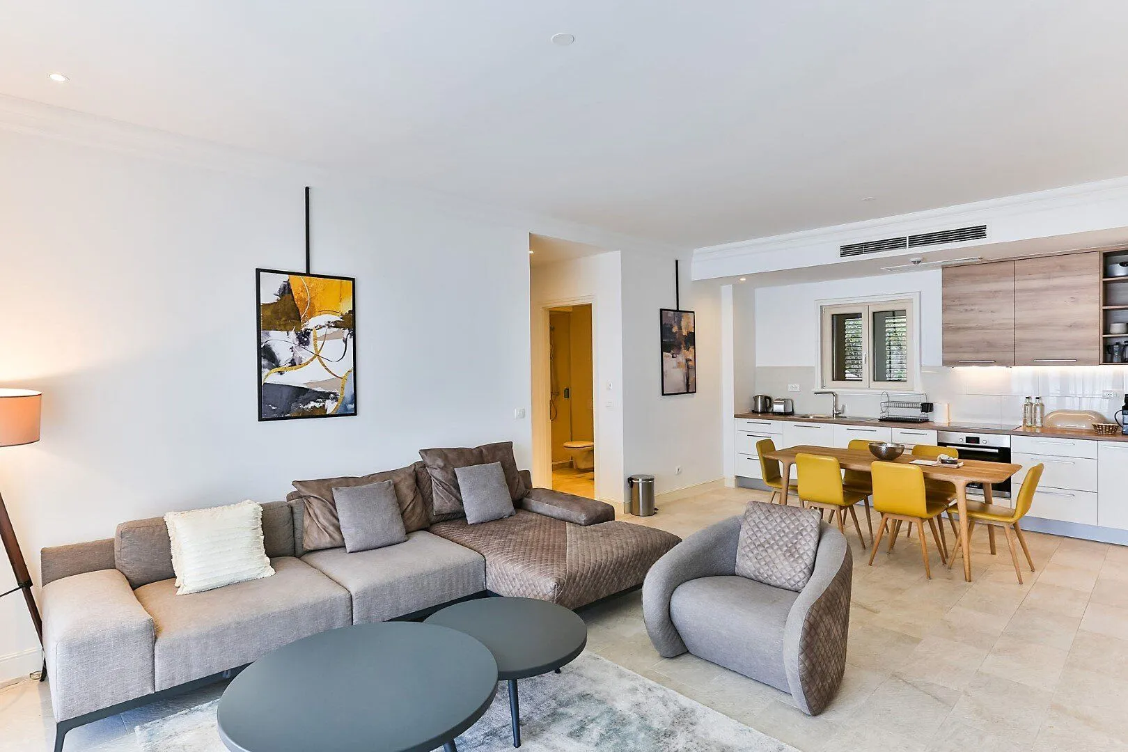 Prodaja, dvosoban stan, 126m², Kotor, Crna Gora